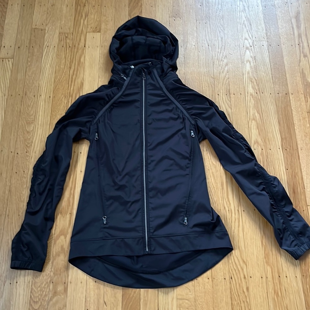 Great condition lululemon lightweight jacket with hood